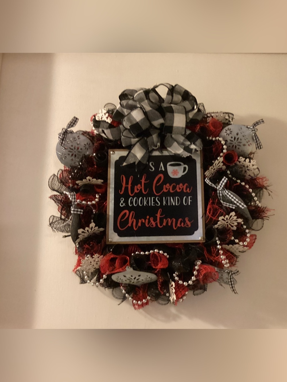 Homemade hot chocolate wreath with battery operated lights